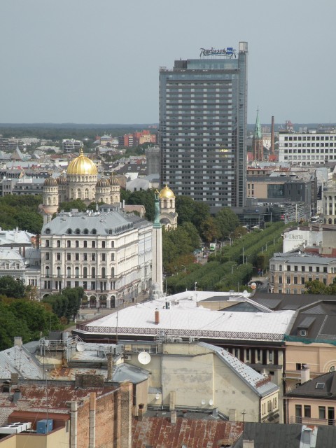 19 Balt.3 Riga cerkev zvonik in razstava - foto