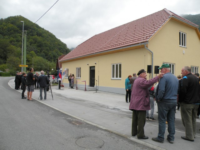 19 Stara šola na Jagnjenici - foto