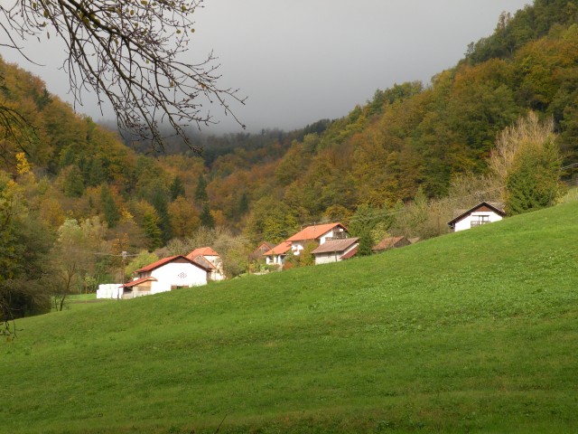 19 Lončarjev dol, Podvrh - Gelca - foto