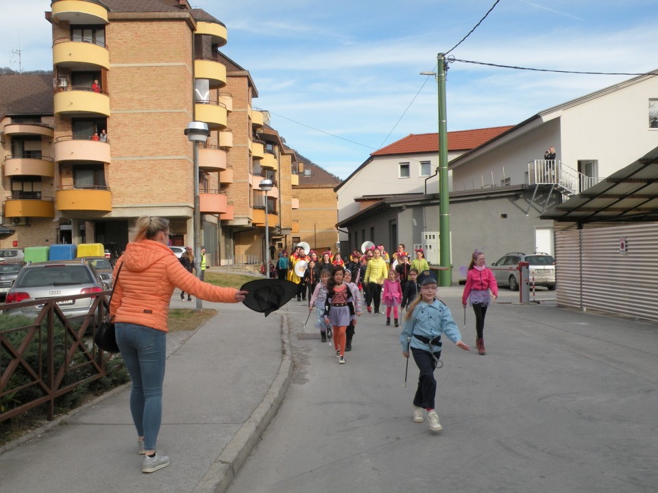 20 povorka pustnih mask po Radečah - foto povečava