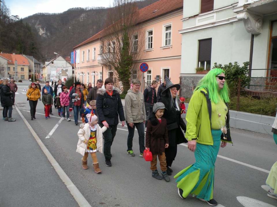 20 povorka pustnih mask po Radečah - foto povečava