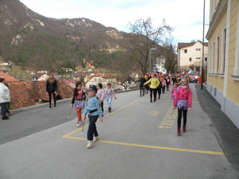 20 povorka pustnih mask po Radečah - foto povečava