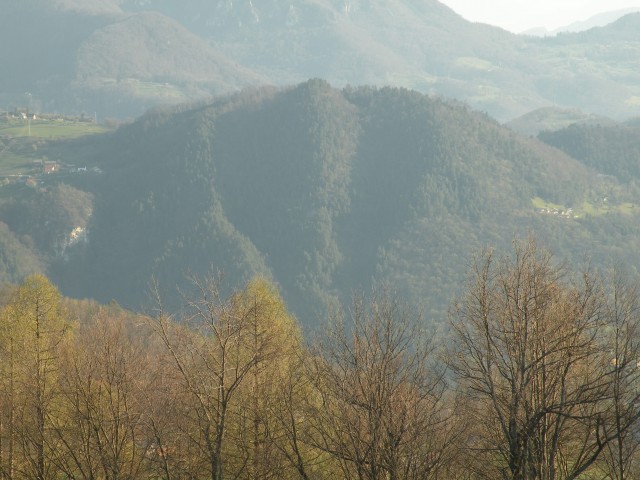 Močilno, Leskovc, Osredek - foto