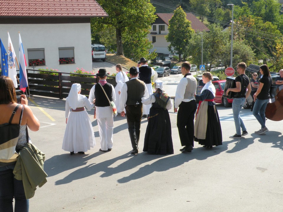 21 Pod Lipo Svibno - foto povečava