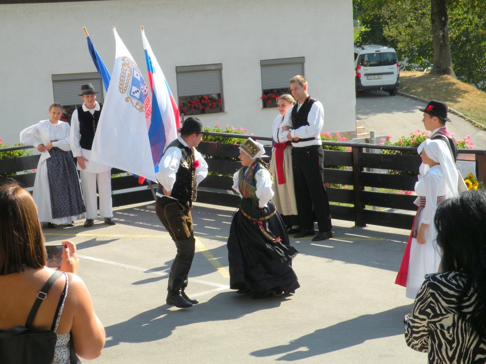 21 Pod Lipo Svibno - foto povečava