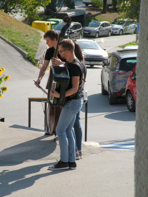 21 Pod Lipo Svibno - foto
