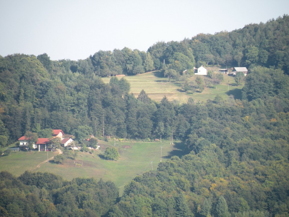 21 Pod Lipo Svibno - foto povečava