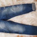 Zara hlace nove st 122   10€