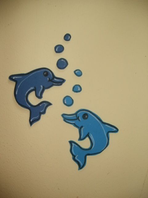 Stenska dekoracija - delfinčki
