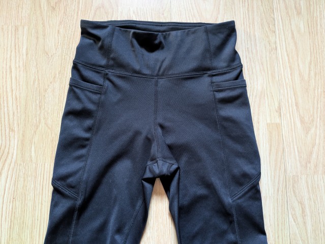 Gap športne pajkice, št. 134/140.... 7€ s ptt - foto