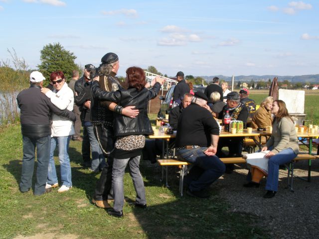Beloglavi orli-jesenski piknik 2011 - foto