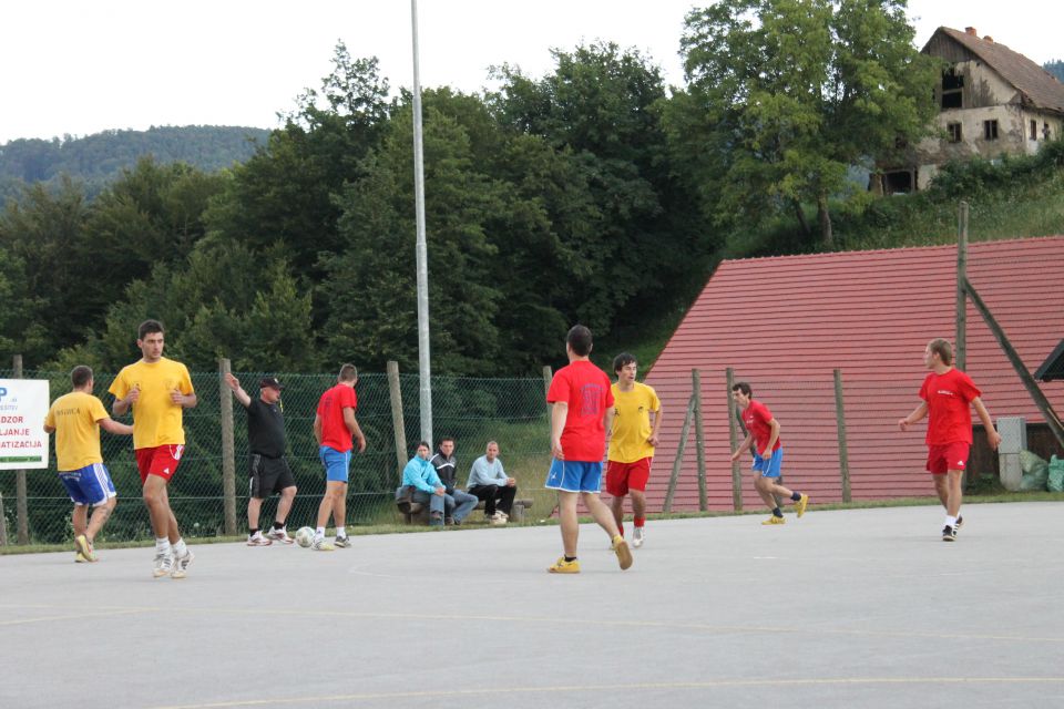 Vulkanizerstvo F1 vs. Podsreda - foto povečava