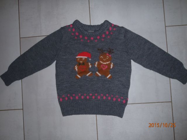 Pleten puloverček star 2-3 leta,5e