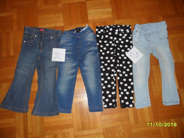 Jeans hlače 92 oz. 2-3 - komplet 12 EUR