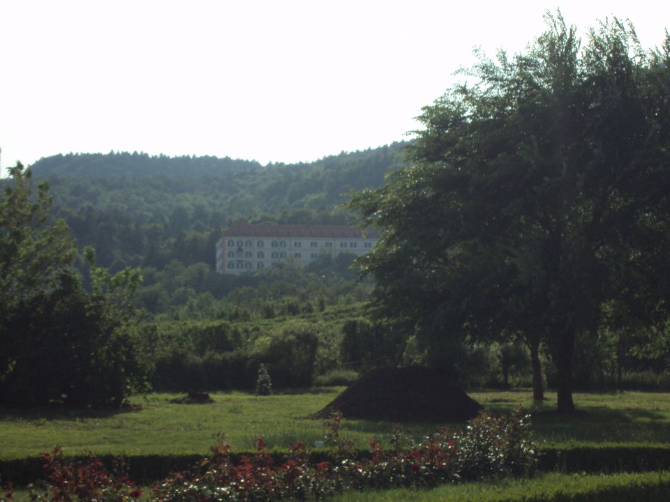Grad Hompoš Pohorski dvor - Fakulteta za kmetijstvo