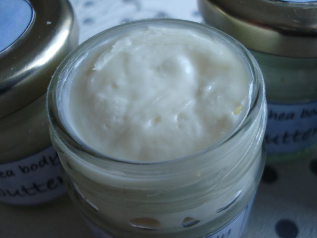 Shea body butter z vonjem kokosa 42ml - foto