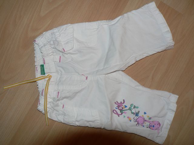 Beneton hlače (3 Evra)