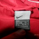 Nike, zgornji del-kapucar, vel. L