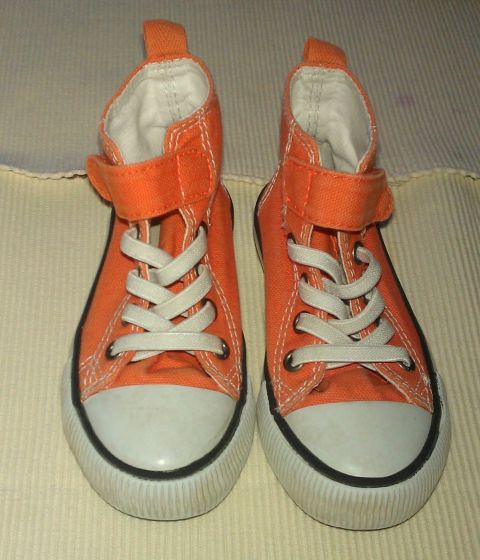 Visoki športni copati H&M - vel 24 - 3€
