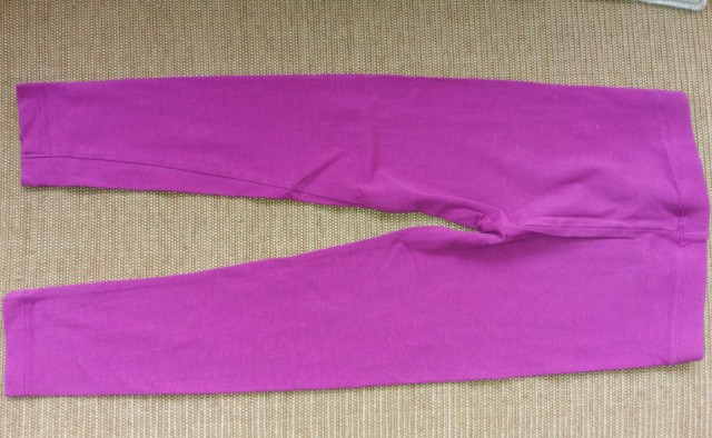 Legice C&A (vel. 116) - 2€