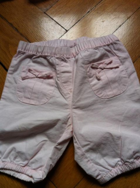 Kratke hlače Obaibi št 68, baby roza barve, 4 eure