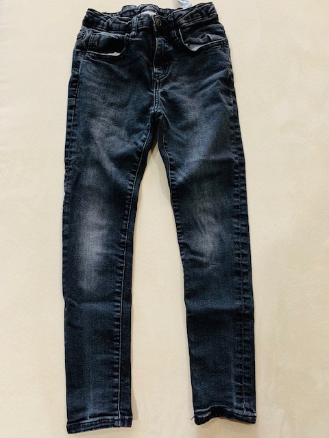 Fantovske jeans hlače Zara - foto povečava