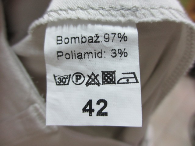 Razna oblačila M-L - foto