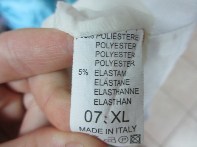 Razna oblačila M-L - foto