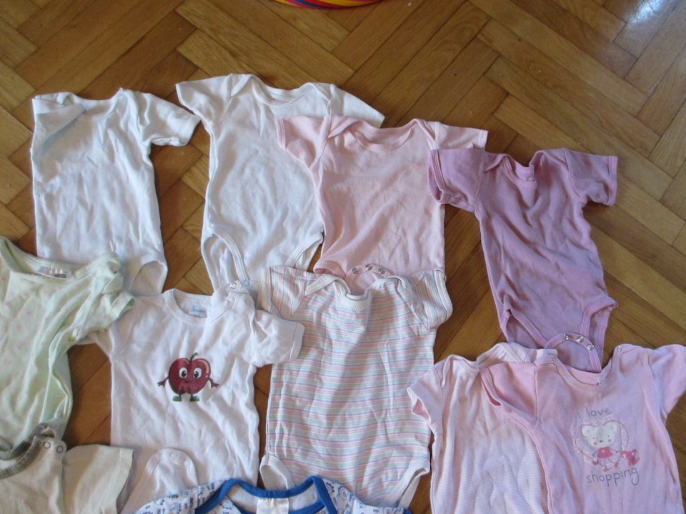 Oblačila za dojenčke 62-68 - foto povečava