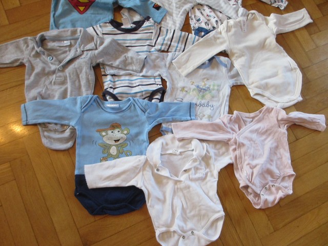 Oblačila za dojenčke 62-68 - foto