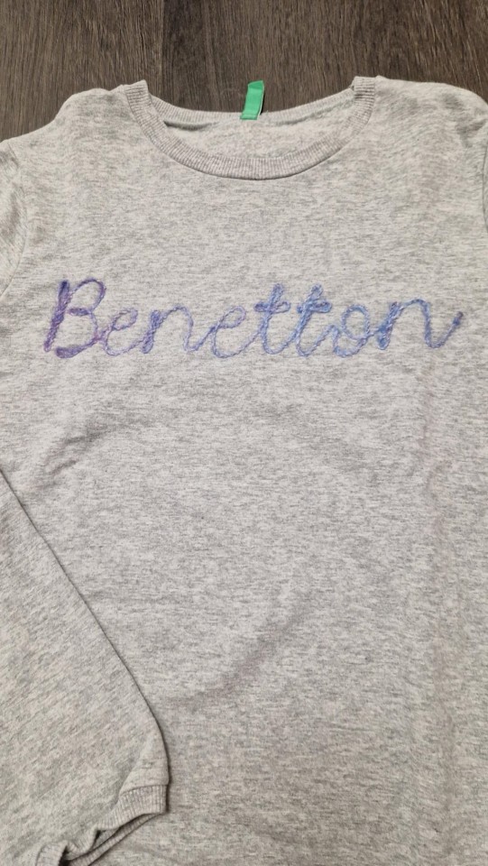 nenošen Benetton pulover vel. XL, 10-11 let (realno za 140)