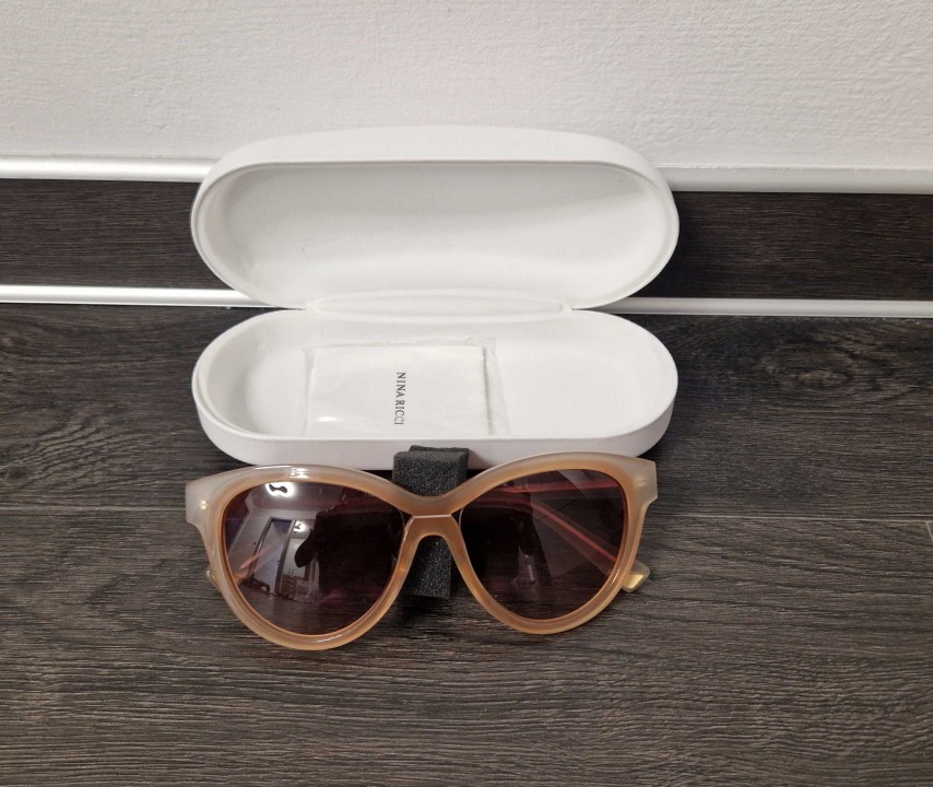 nova sončna očala Nina Ricci SNR016-06DS