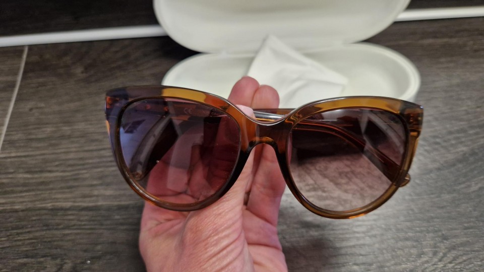 Nina Ricci rjava sončna očala model SNR066S
