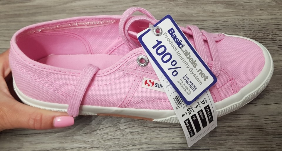 nove platnene superge superga vel. 37