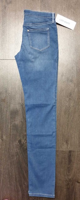 HM nove super soft skinny kavbojke vel. 170