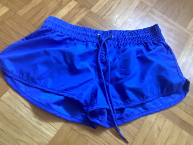 Vse po 2 eur - foto