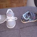 sivo/modri št.21   10€     sivo/beli št.22  (novi, 1x obuti)  15€