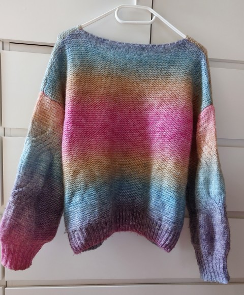 Mavrični pulover, 12,00