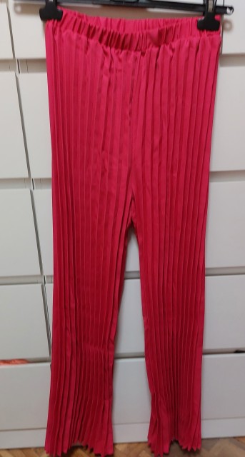 OBLAČILA  XS, S - foto