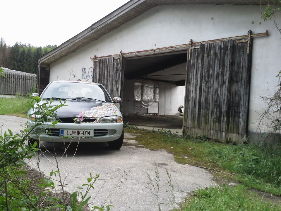 Finalizing proton - foto povečava