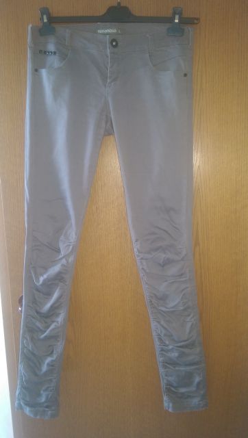 Zenske elasticne jeans hlace Terranova