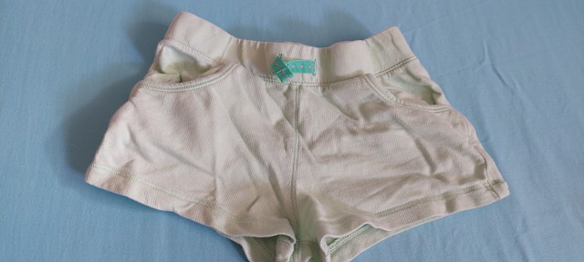 Dekliške kratke hlače hm in s oliver št.104 - foto