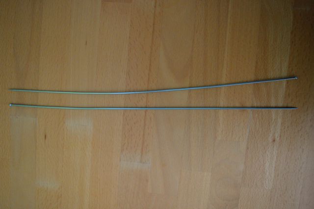Pletilke št. 2,5 mm - 2 eur/par