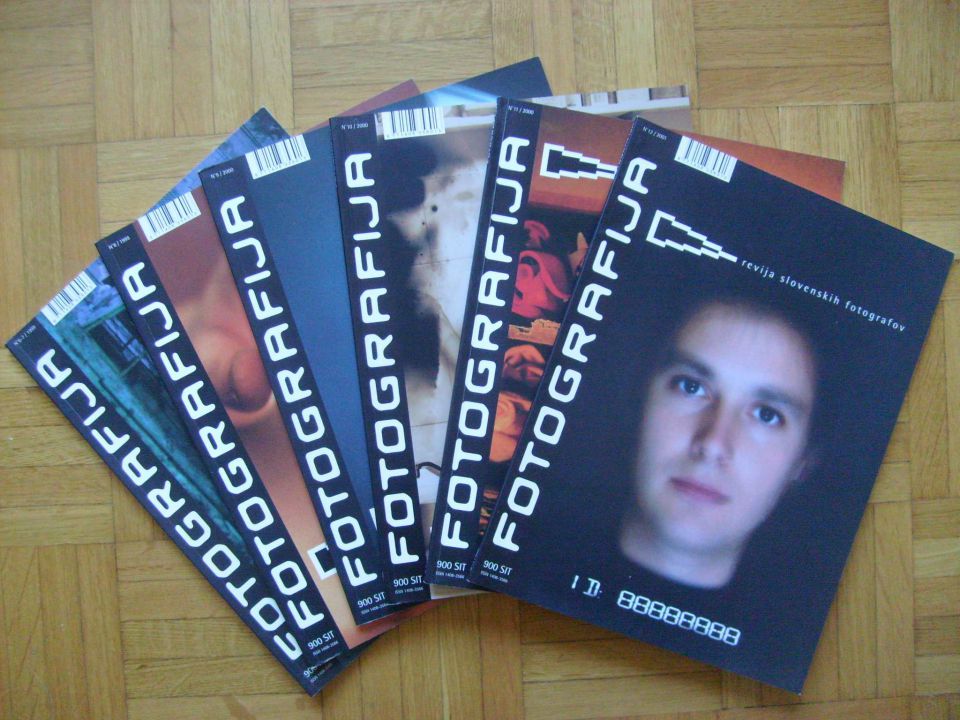 fotografija 1999 (6-7, 8), 2000 (9, 10, 11), 2011 (12) - 2 eur/revija