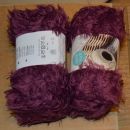 vijolična kosmata 1,50 eur/klopko oz. 13 eur/10 klopk/500 g