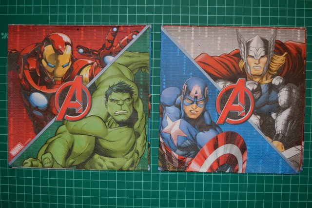 Avengers - 0,10 eur/kom oz. 0,80 eur/10 kom