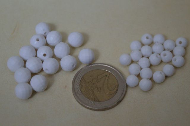 Bele kroglice - 1 eur/10kom