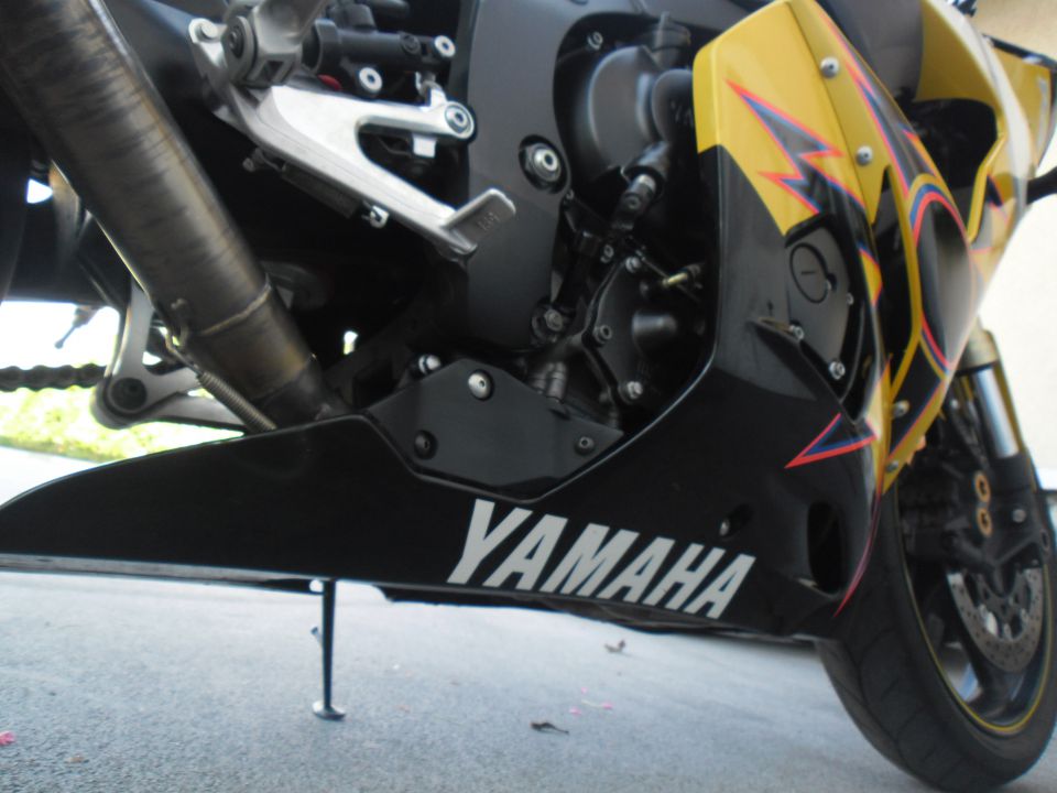 YAMAHA R46 - foto povečava