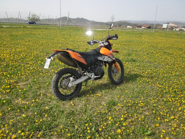 KTM 690 Enduro - foto