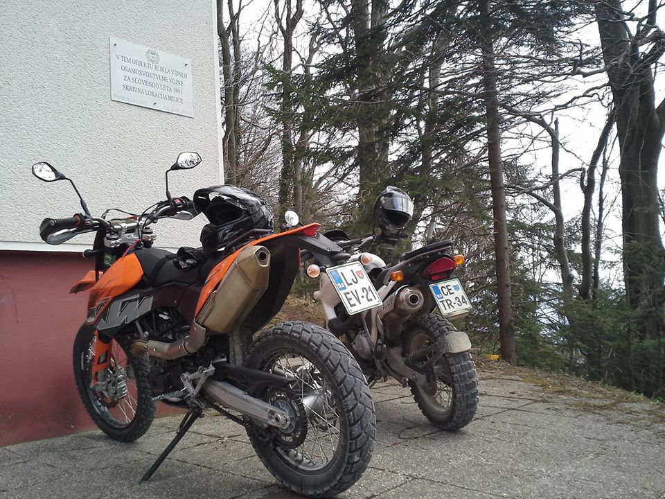 KTM 690 Enduro - foto povečava